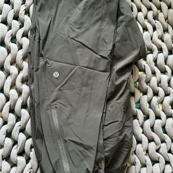 New with tags size 8 adapted state pant - Picture 2 of 2